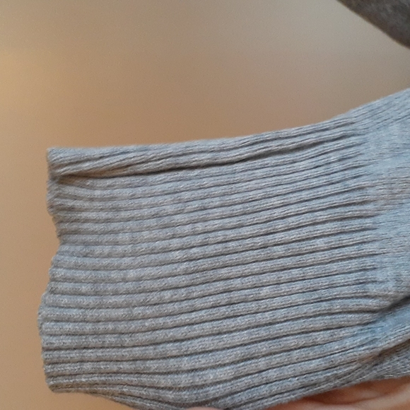 Reitman's Light Grey Ribbed Cardigan -3/4 Sleeve - Women's Size Large Petite - Picture 5 of 7